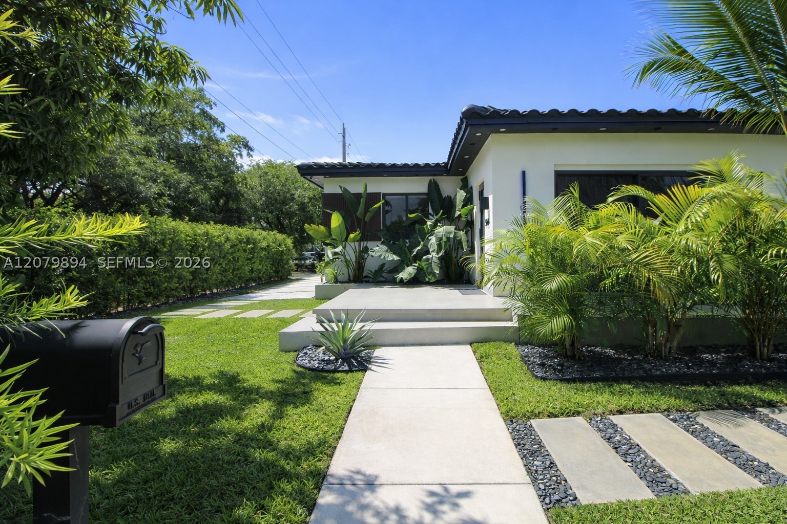 500 NW 43rd St, Miami FL 33127