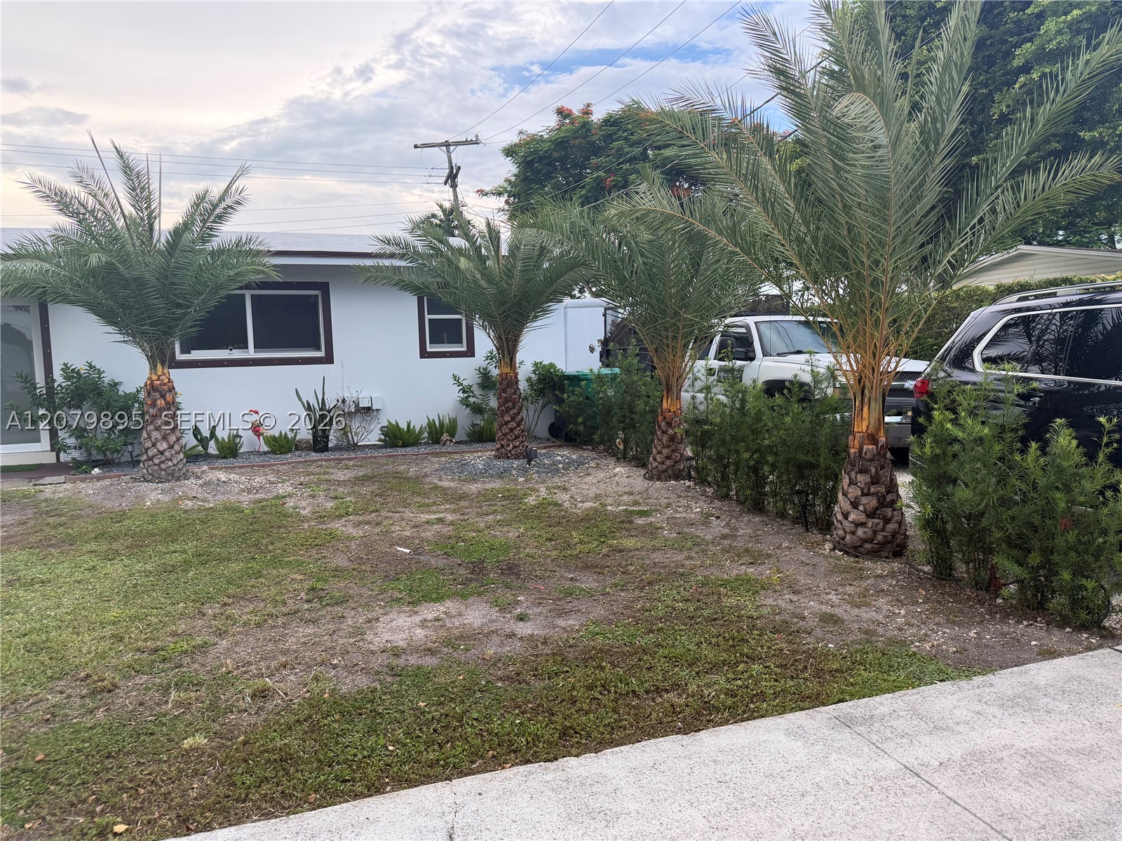 10411 SW sw 51st St, Miami FL 33165