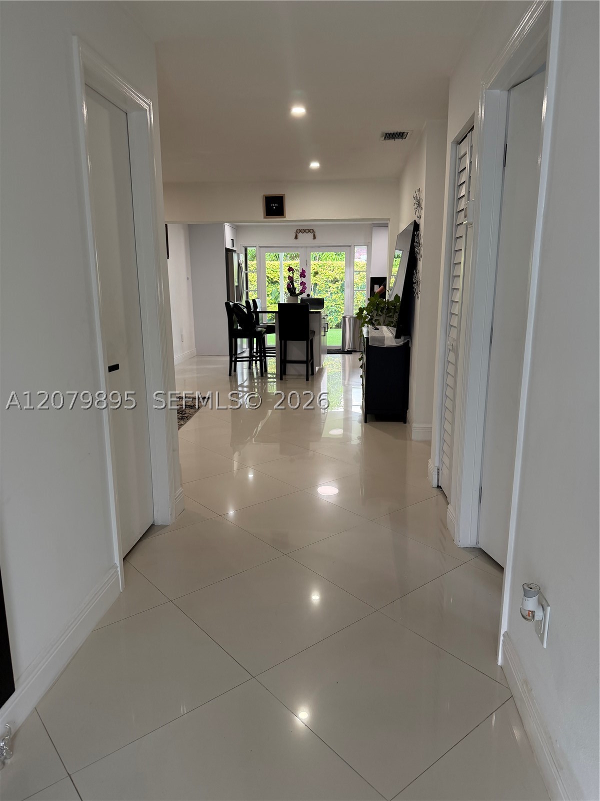 10411 SW sw 51st St, Miami FL 33165