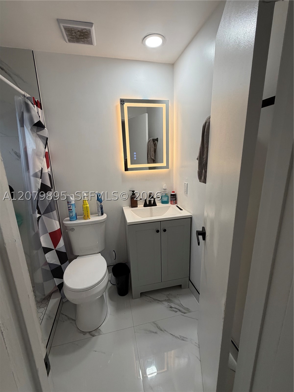 10411 SW sw 51st St, Miami FL 33165