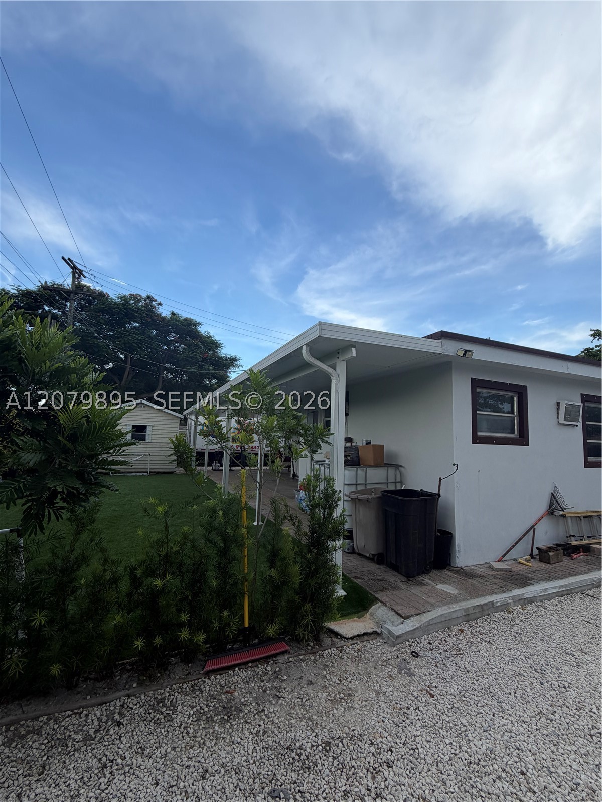 10411 SW sw 51st St, Miami FL 33165