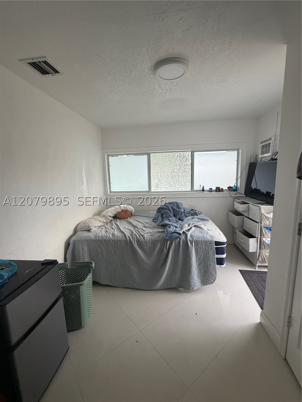 10411 SW sw 51st St, Miami FL 33165