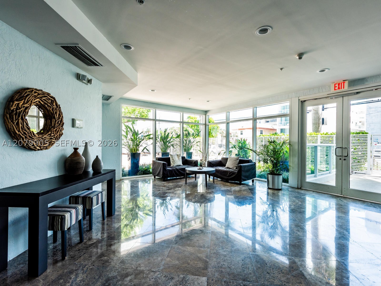 2000 Bay Dr #208, Miami Beach FL 33141