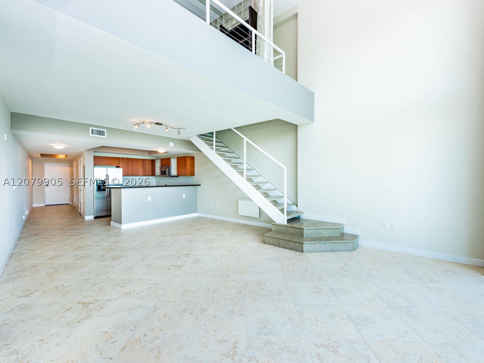 2000 Bay Dr #208, Miami Beach FL 33141
