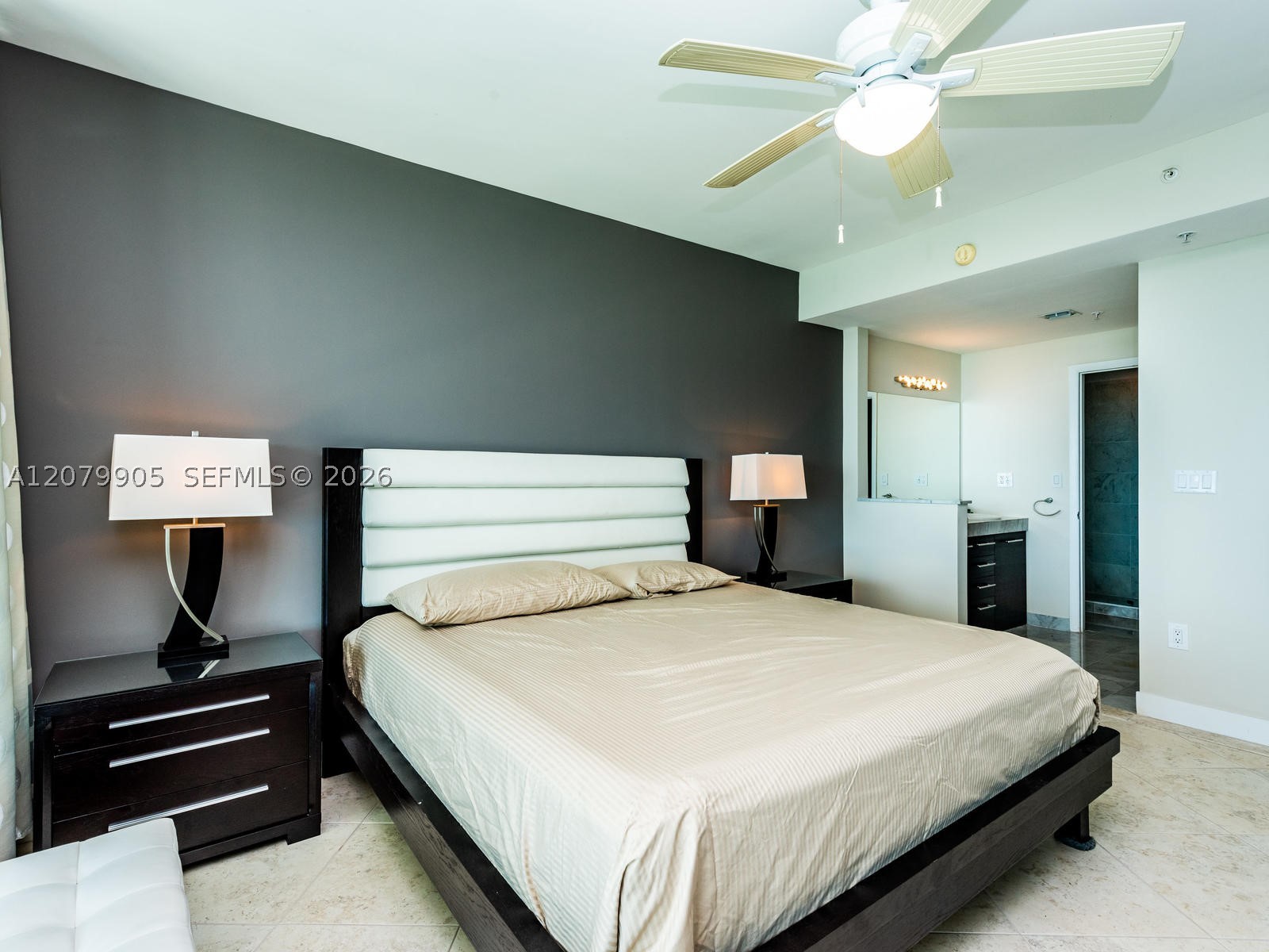 2000 Bay Dr #208, Miami Beach FL 33141