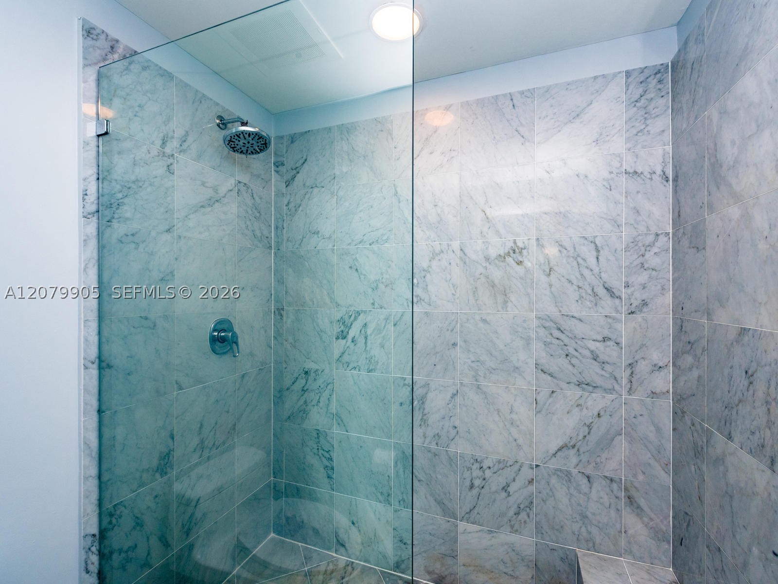 2000 Bay Dr #208, Miami Beach FL 33141