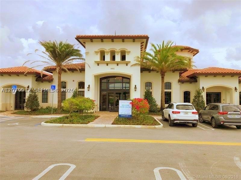11776 SW 13th LN #11776, Pembroke Pines FL 33025