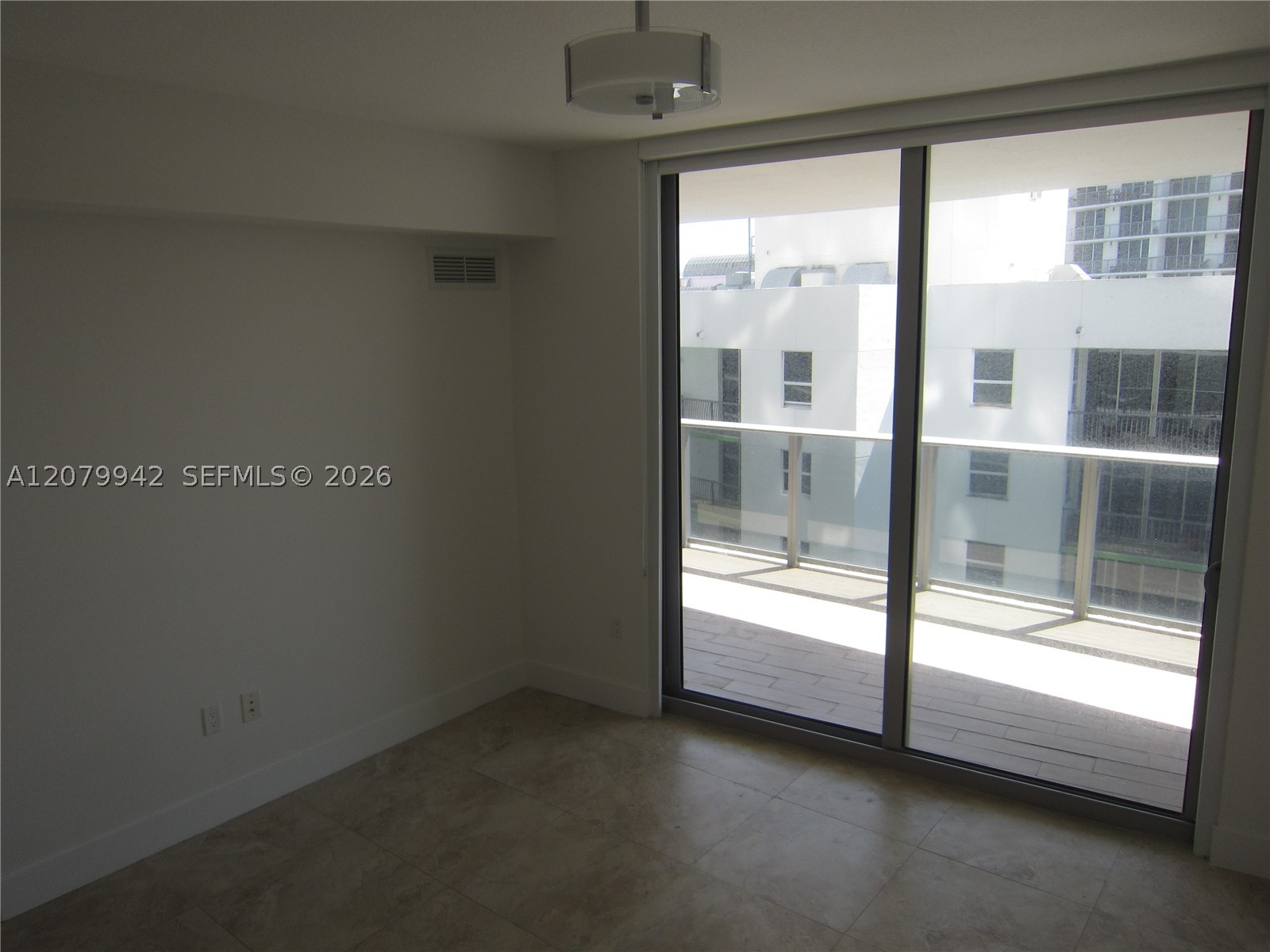488 NE 18th St #3404, Miami FL 33132