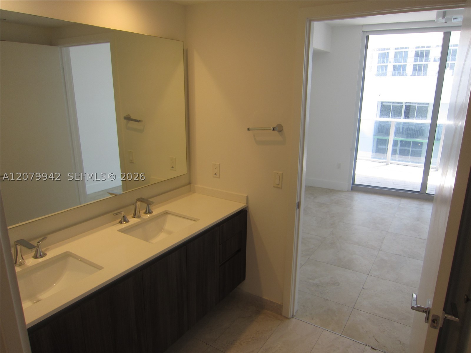 488 NE 18th St #3404, Miami FL 33132