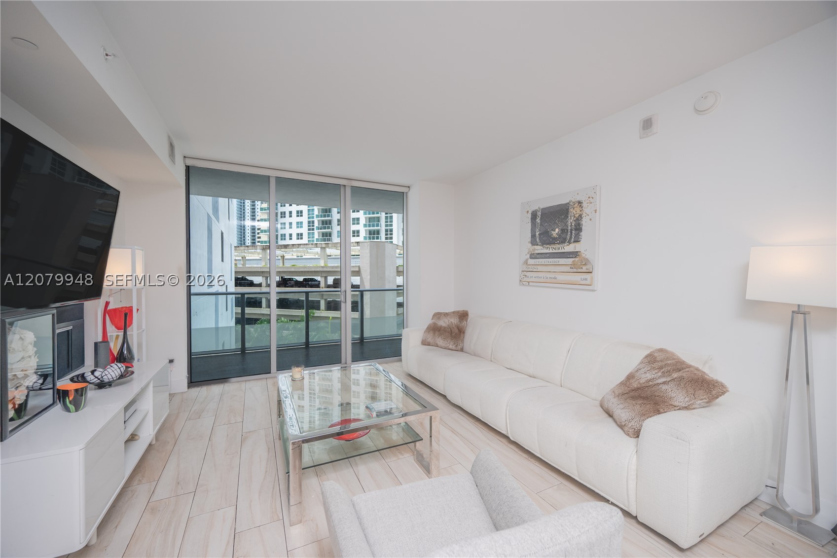 1300 Brickell Bay Dr #710, Miami FL 33131