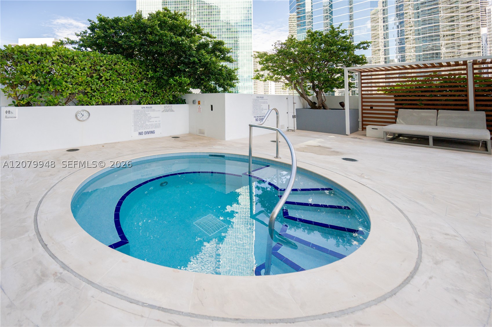 1300 Brickell Bay Dr #710, Miami FL 33131