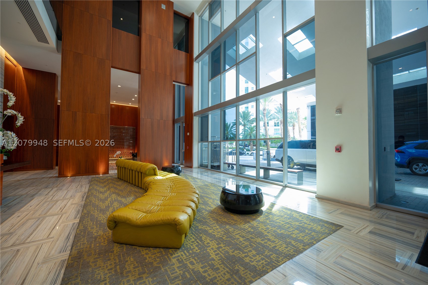 1300 Brickell Bay Dr #710, Miami FL 33131