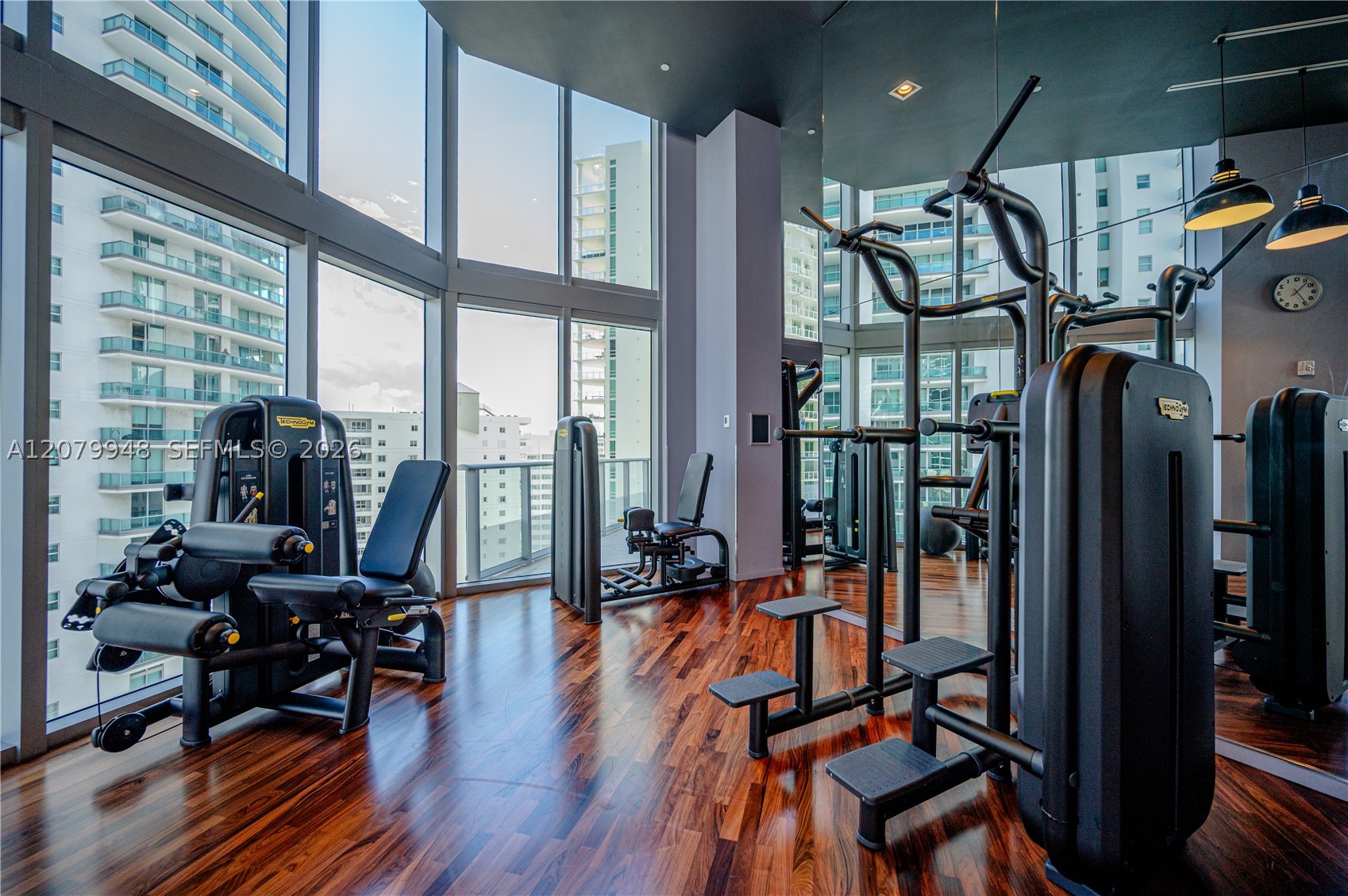 1300 Brickell Bay Dr #710, Miami FL 33131