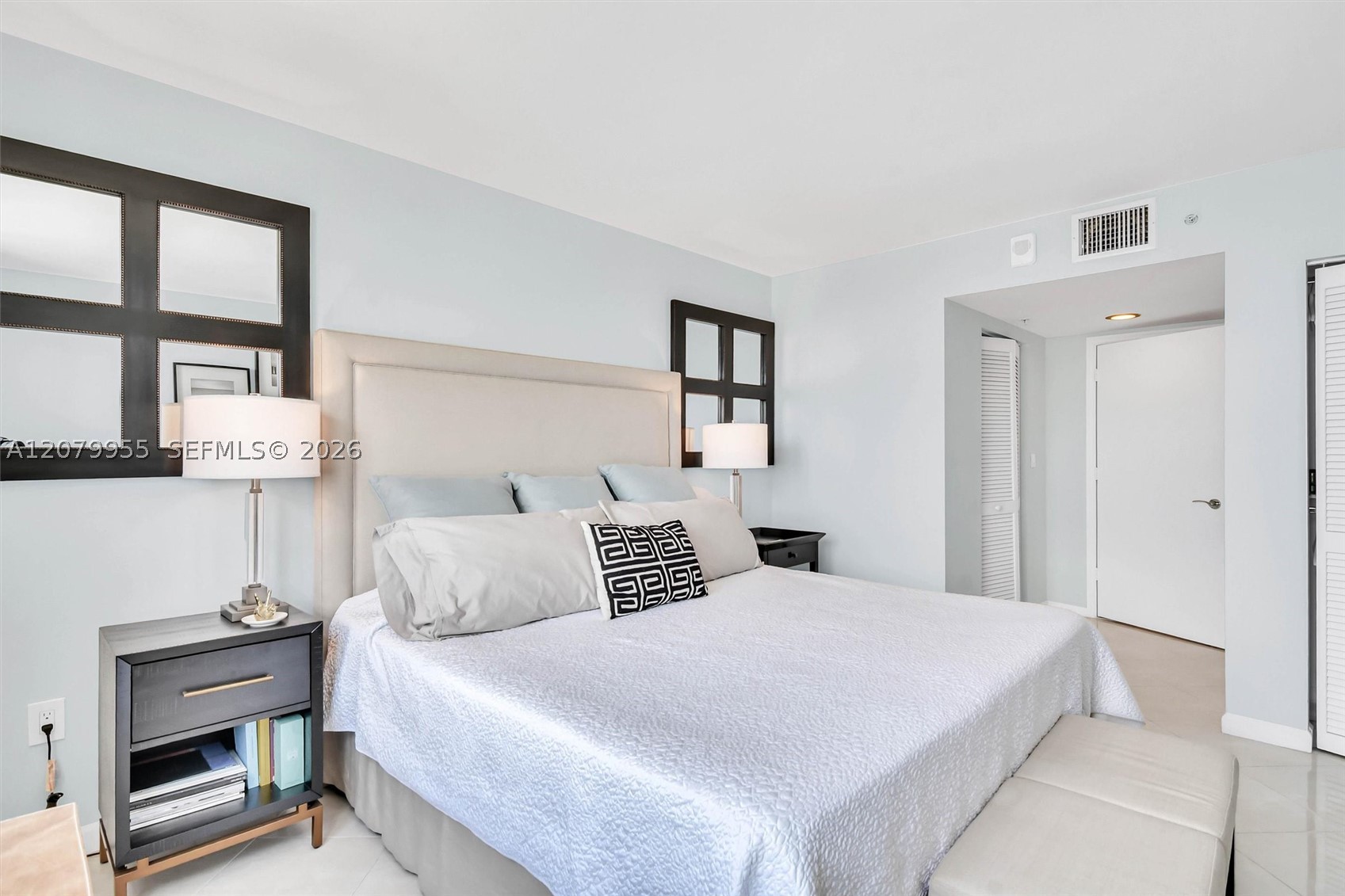 90 Alton Rd #1809, Miami Beach FL 33139