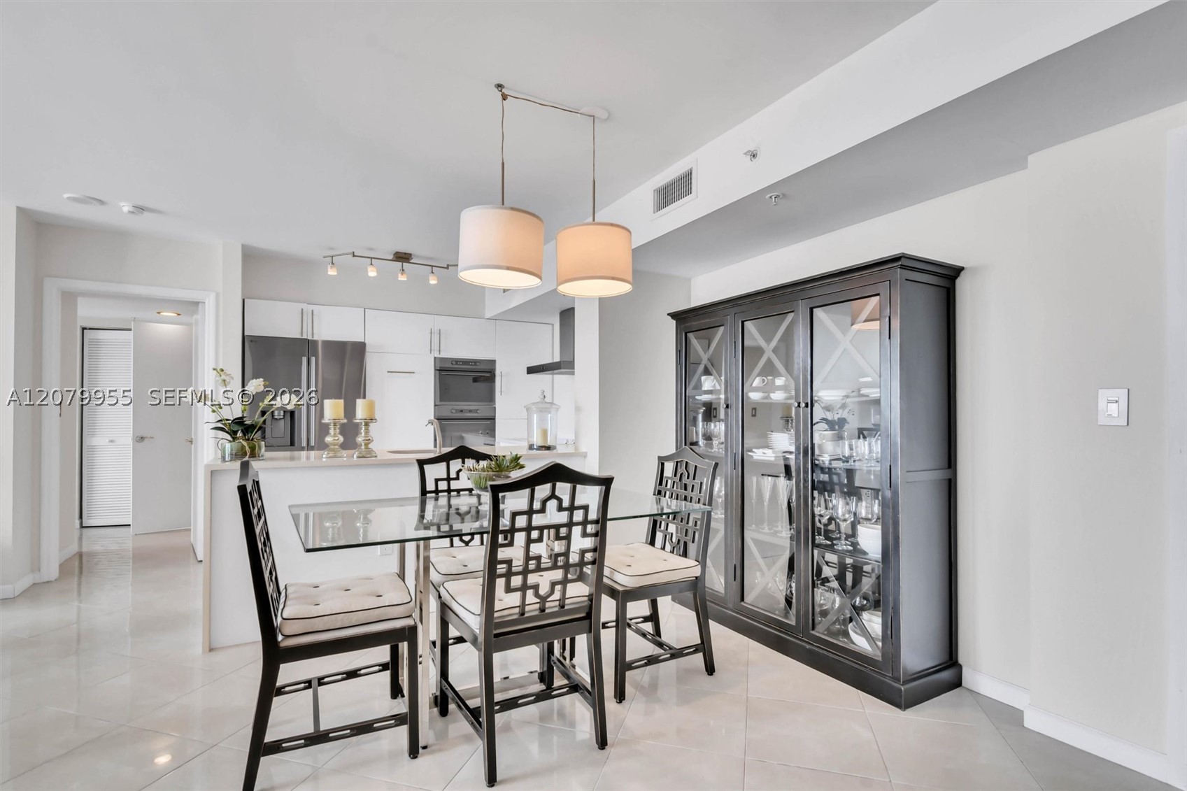 90 Alton Rd #1809, Miami Beach FL 33139