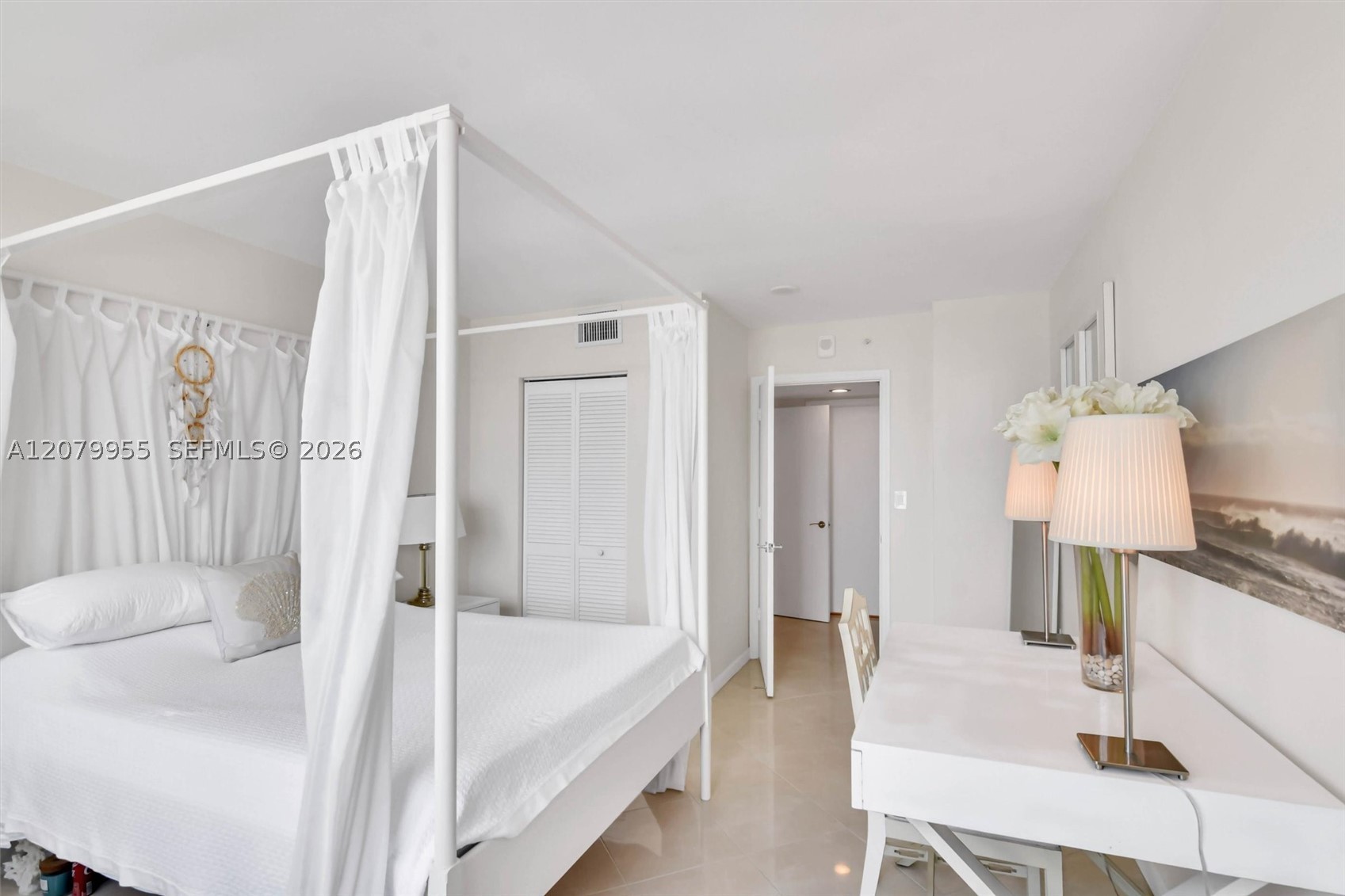 90 Alton Rd #1809, Miami Beach FL 33139
