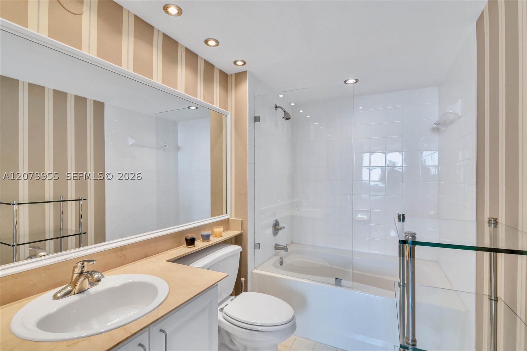 90 Alton Rd #1809, Miami Beach FL 33139