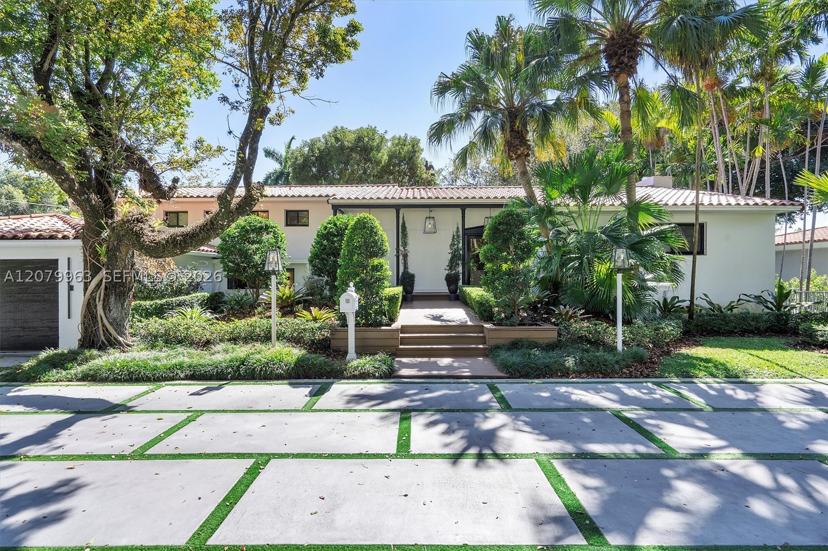 652 NE 105th St, Miami Shores FL 33138