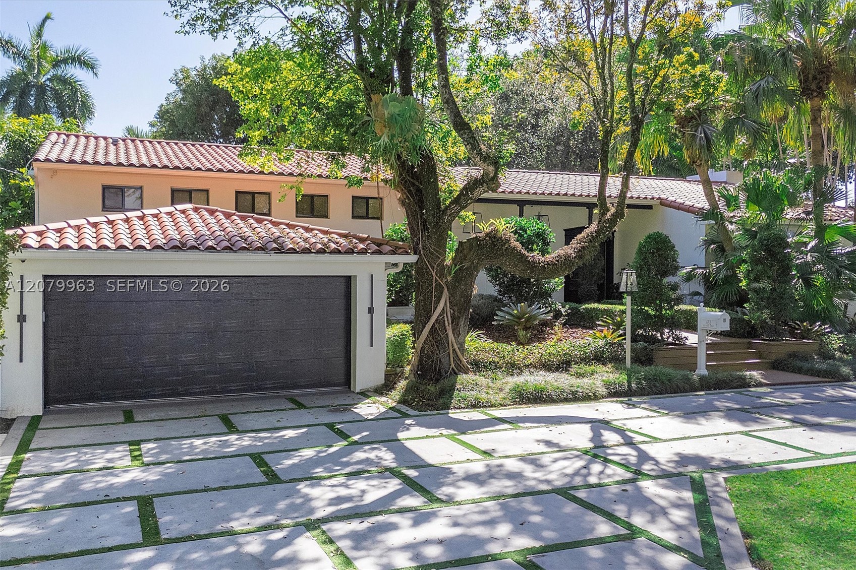 652 NE 105th St, Miami Shores FL 33138