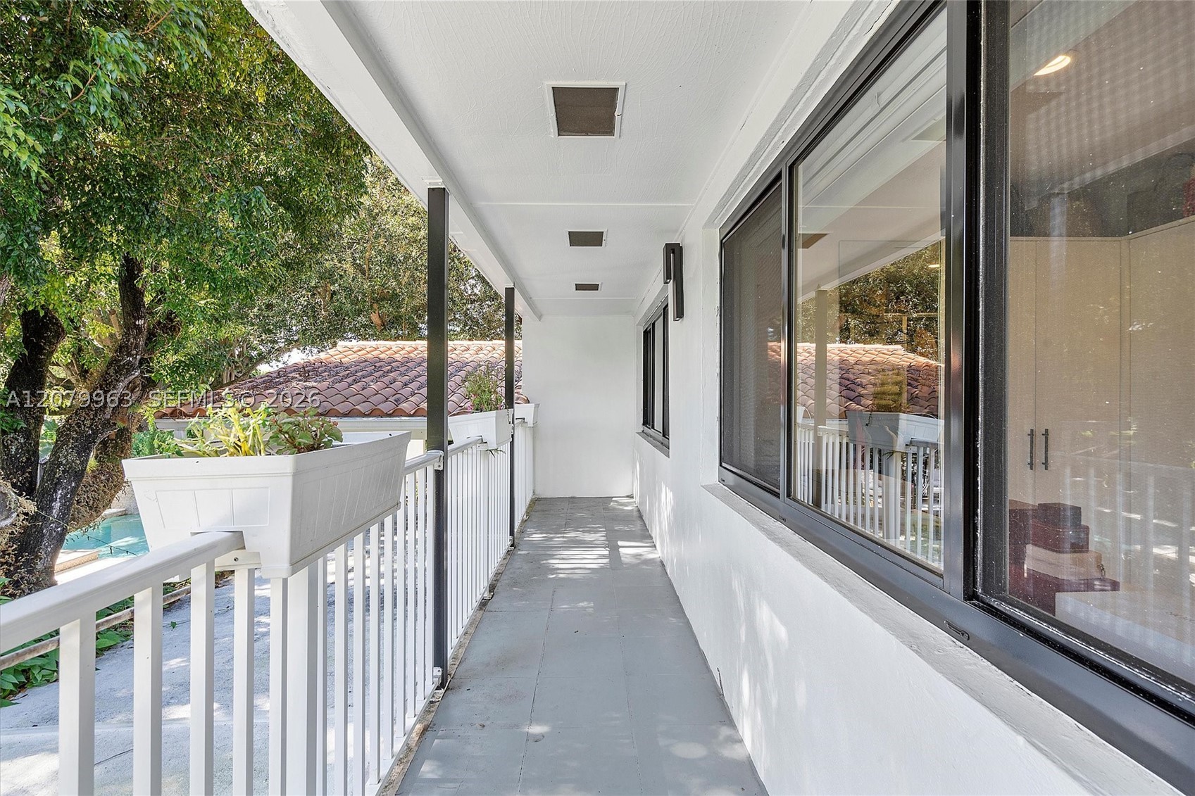 652 NE 105th St, Miami Shores FL 33138
