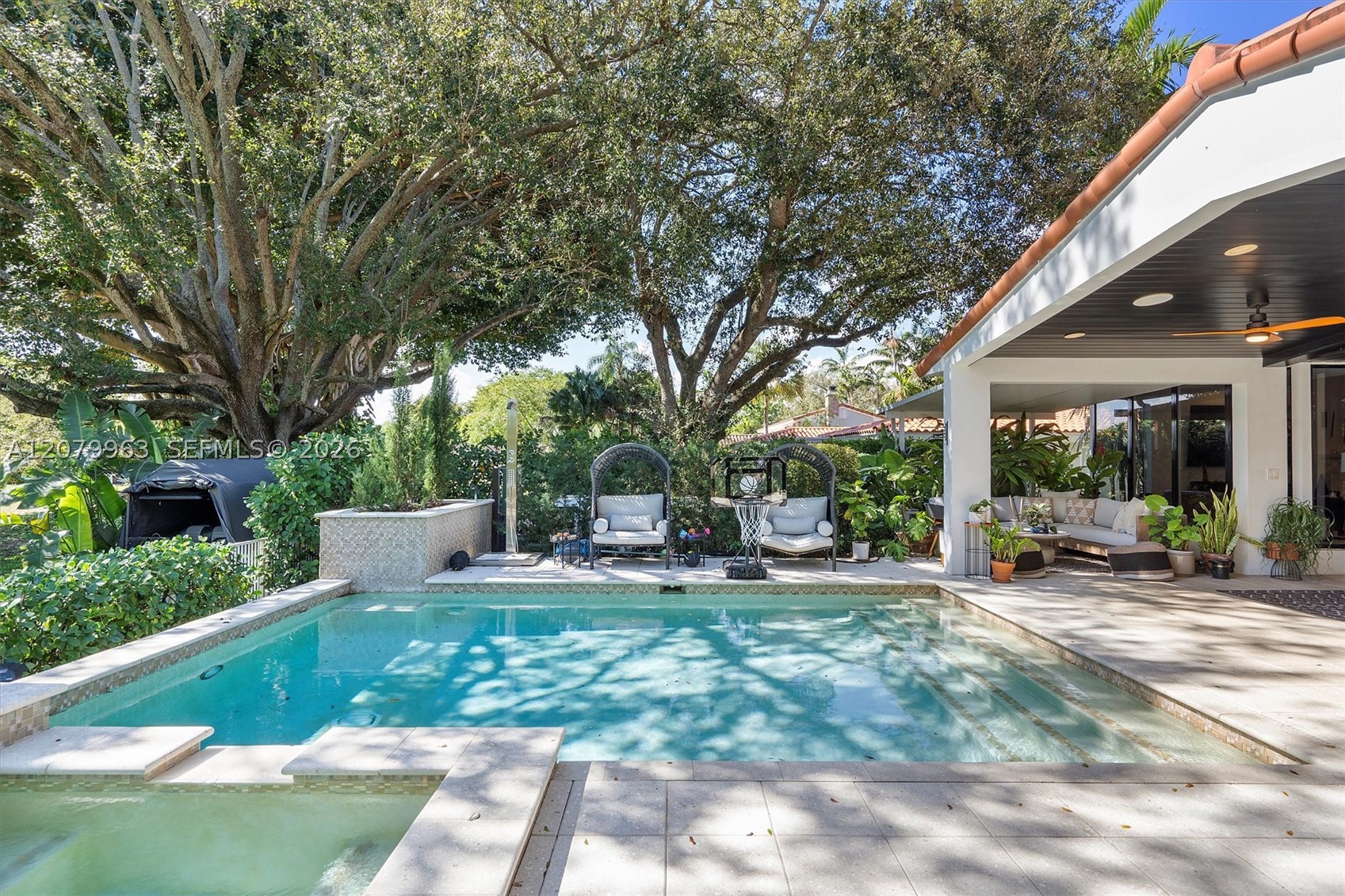 652 NE 105th St, Miami Shores FL 33138