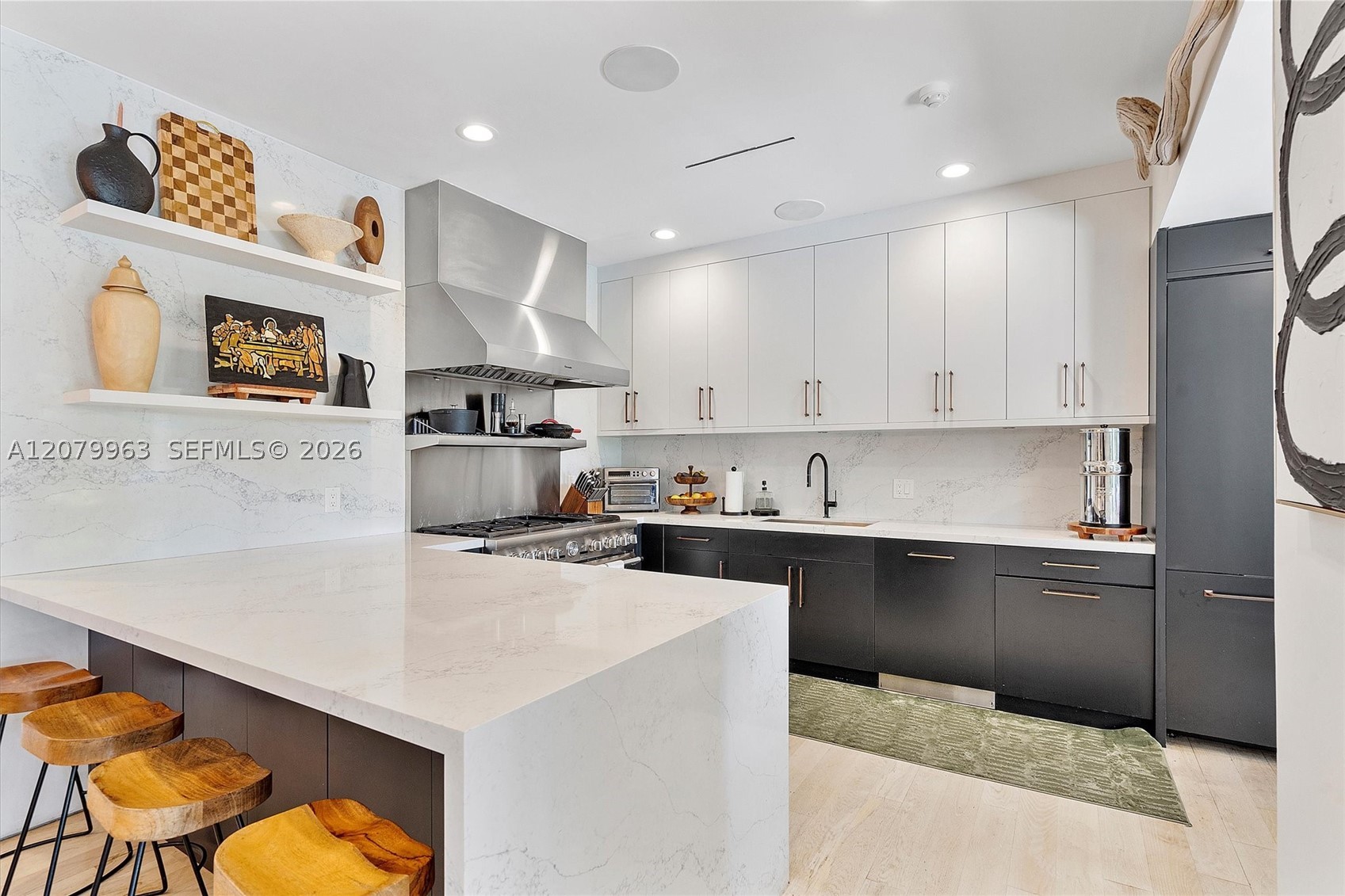652 NE 105th St, Miami Shores FL 33138