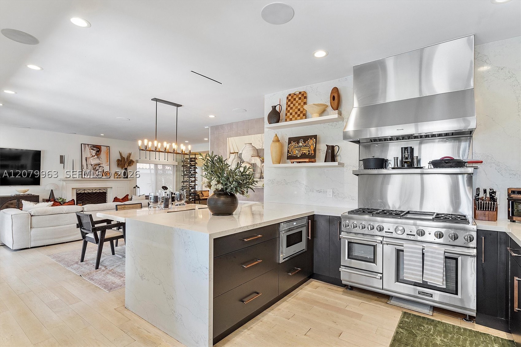652 NE 105th St, Miami Shores FL 33138