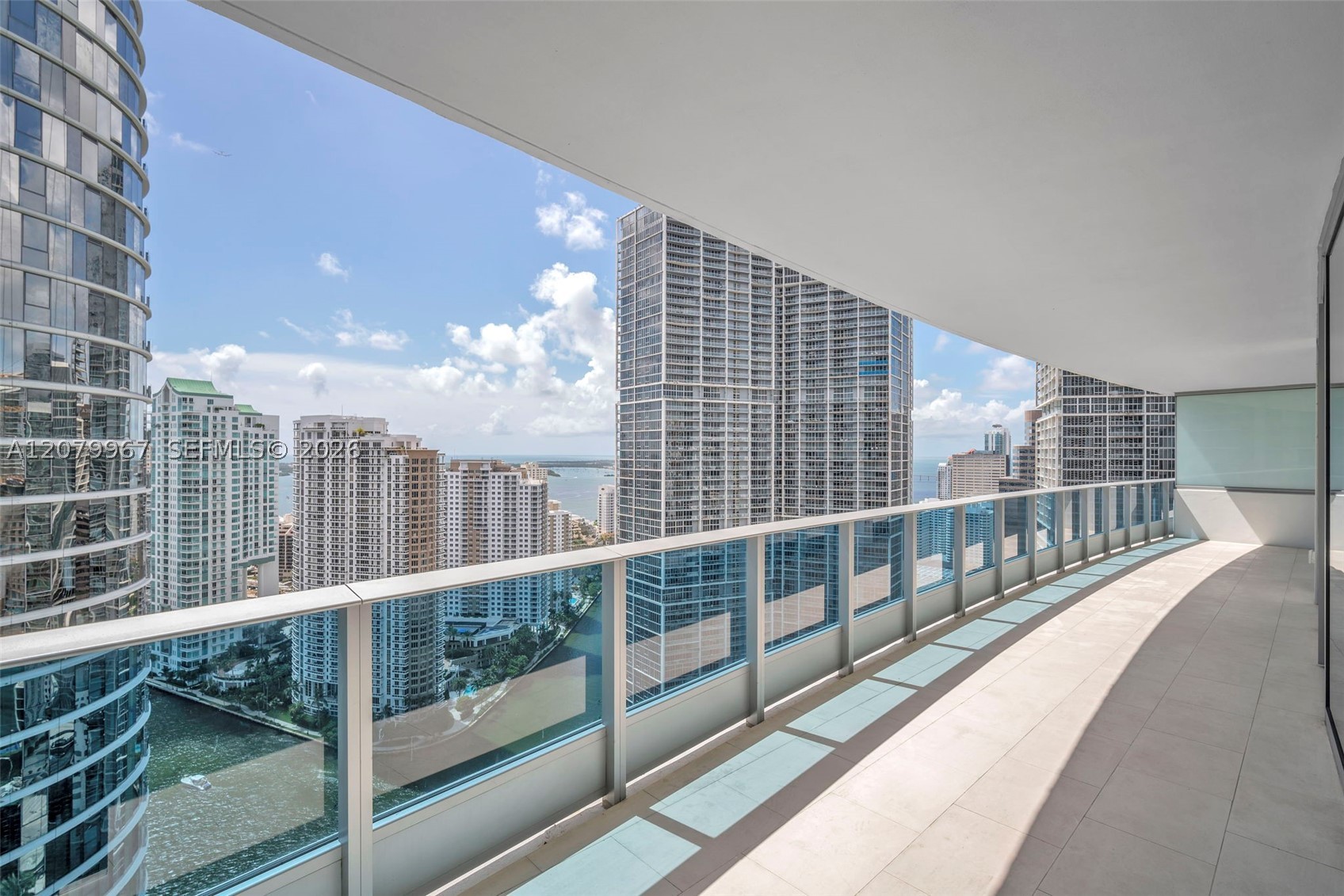 200 Biscayne Boulevard Way #3703, Miami FL 33131