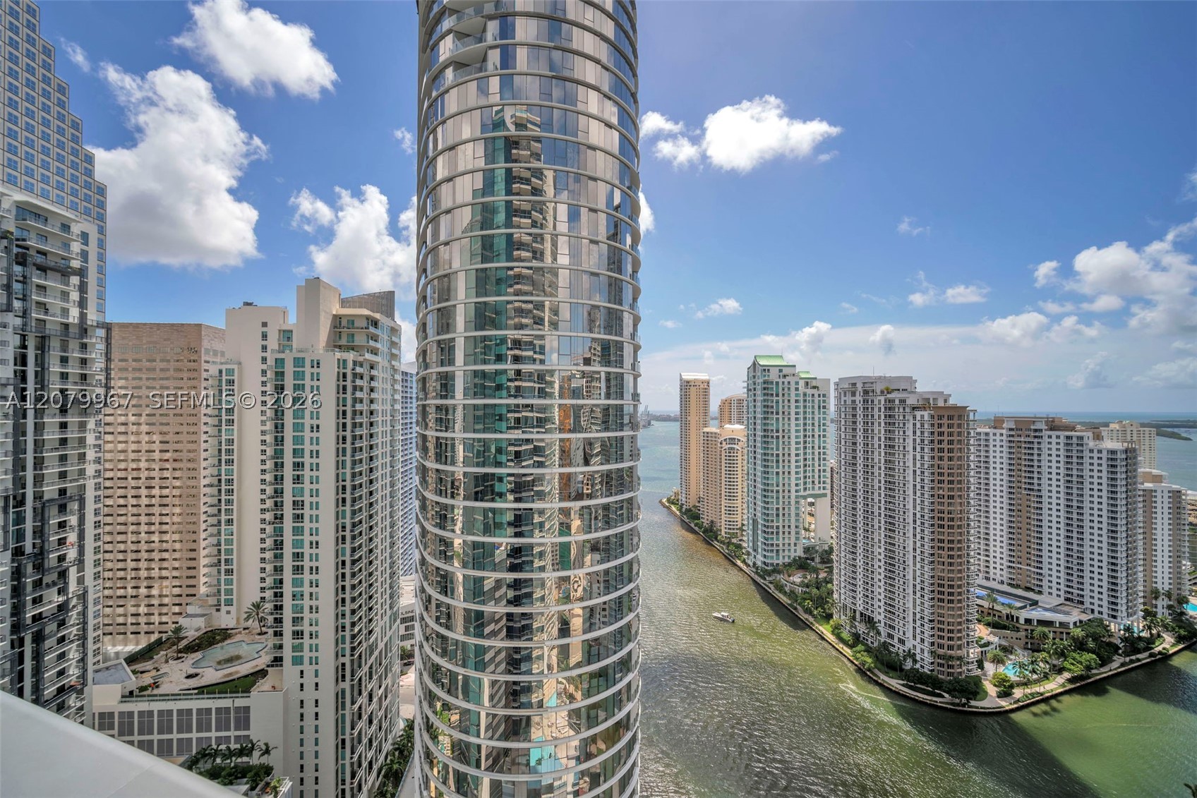 200 Biscayne Boulevard Way #3703, Miami FL 33131