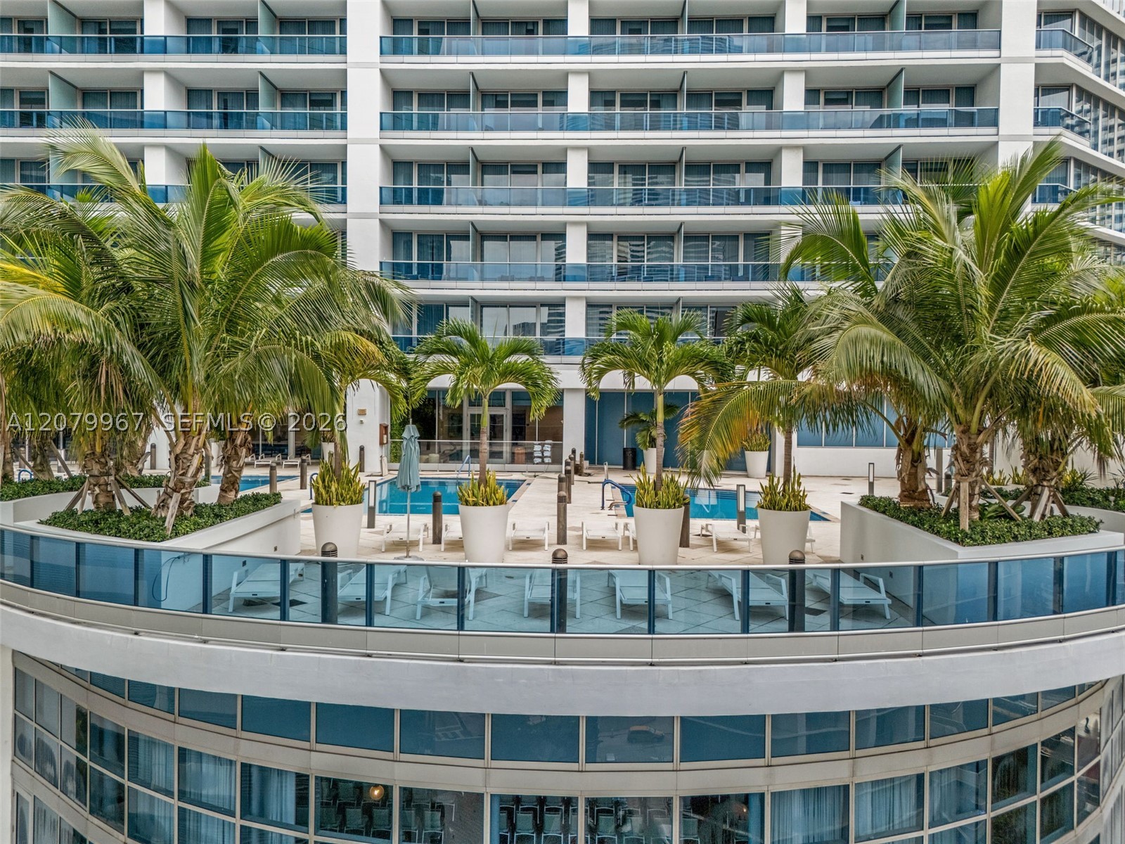 200 Biscayne Boulevard Way #3703, Miami FL 33131