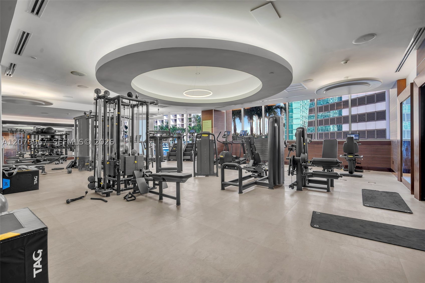 200 Biscayne Boulevard Way #3703, Miami FL 33131