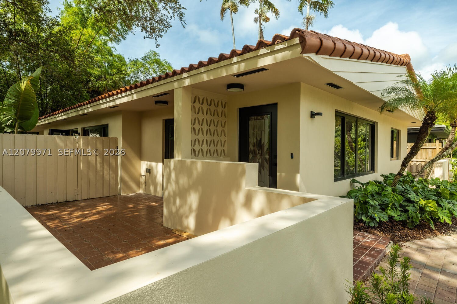 220 NE 105th St, Miami Shores FL 33138