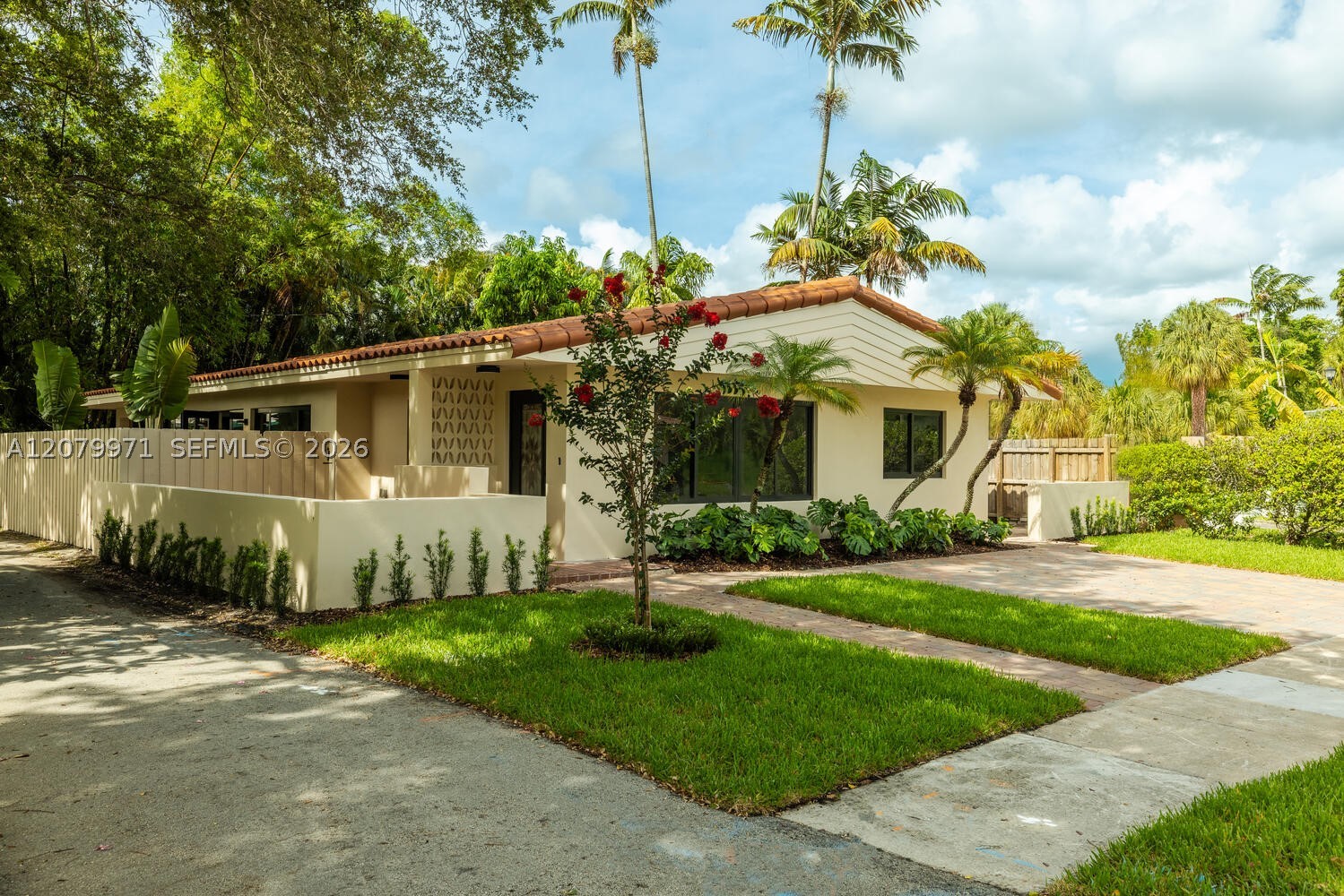220 NE 105th St, Miami Shores FL 33138
