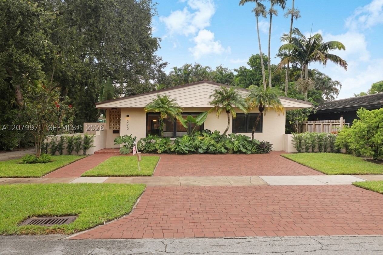 220 NE 105th St, Miami Shores FL 33138
