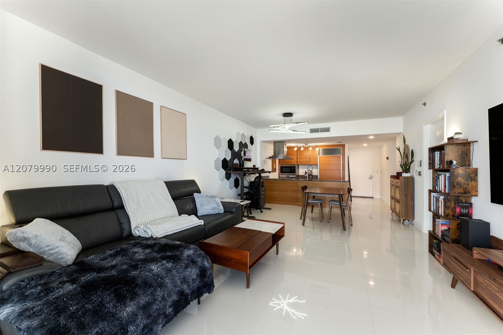 495 Brickell Ave #4709, Miami FL 33131