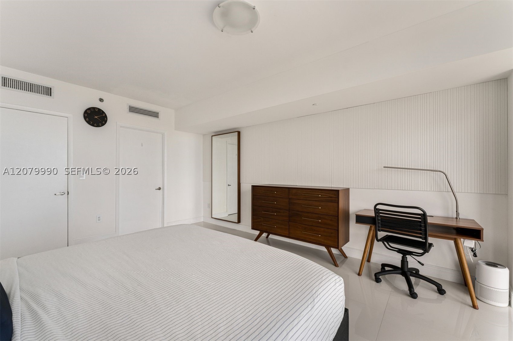495 Brickell Ave #4709, Miami FL 33131