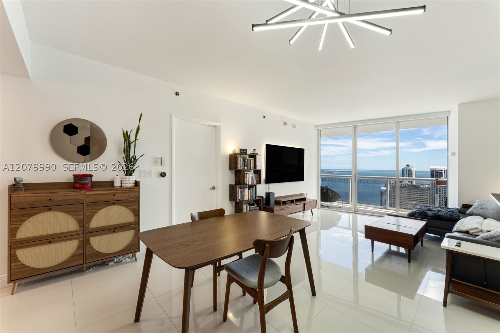 495 Brickell Ave #4709, Miami FL 33131