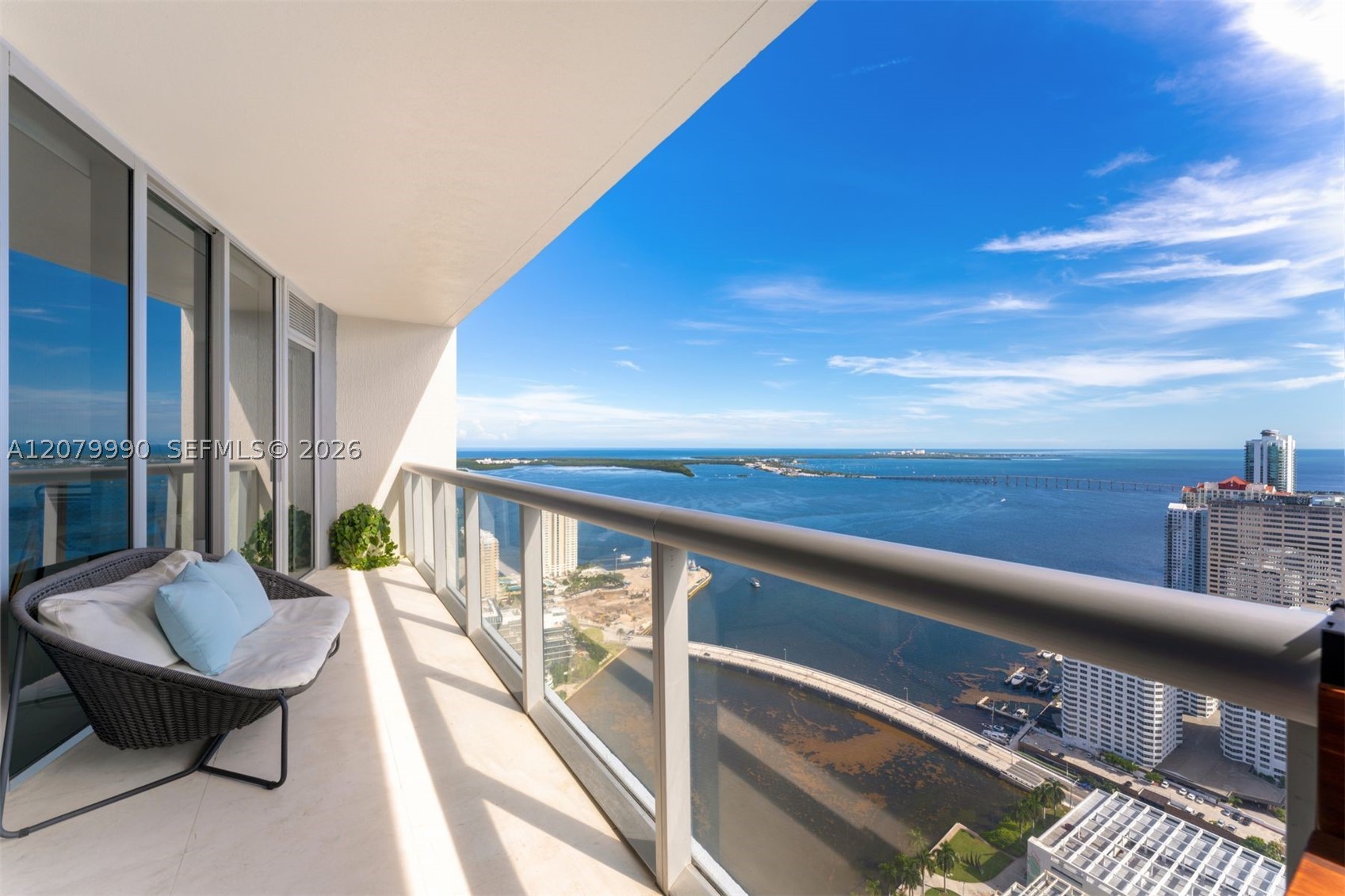 495 Brickell Ave #4709, Miami FL 33131