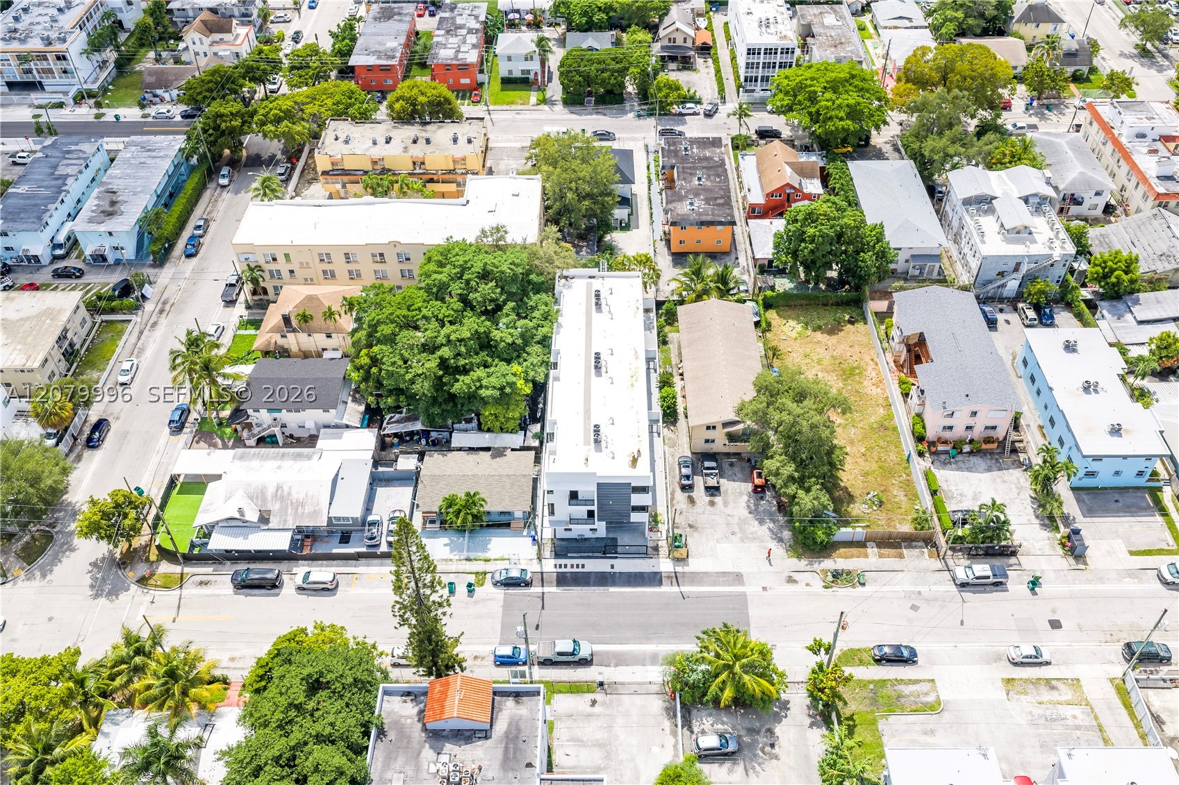 526 SW 2nd St #1, Miami FL 33130