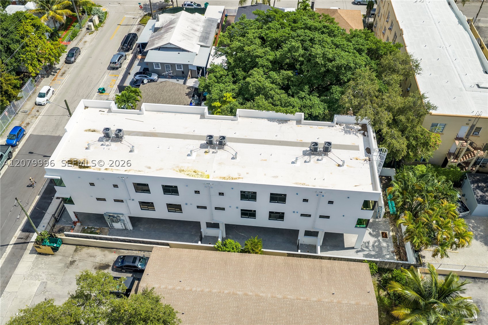 526 SW 2nd St #1, Miami FL 33130