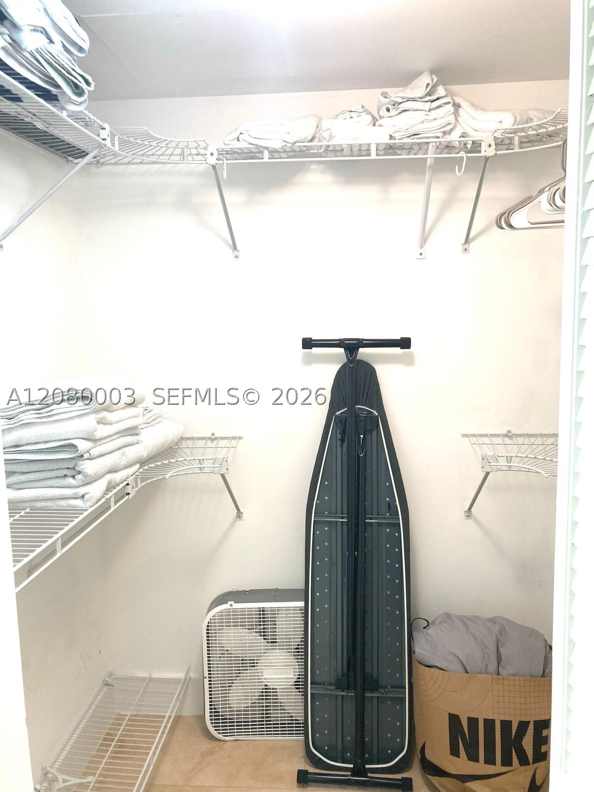 41 SE 5th St #1204, Miami FL 33131