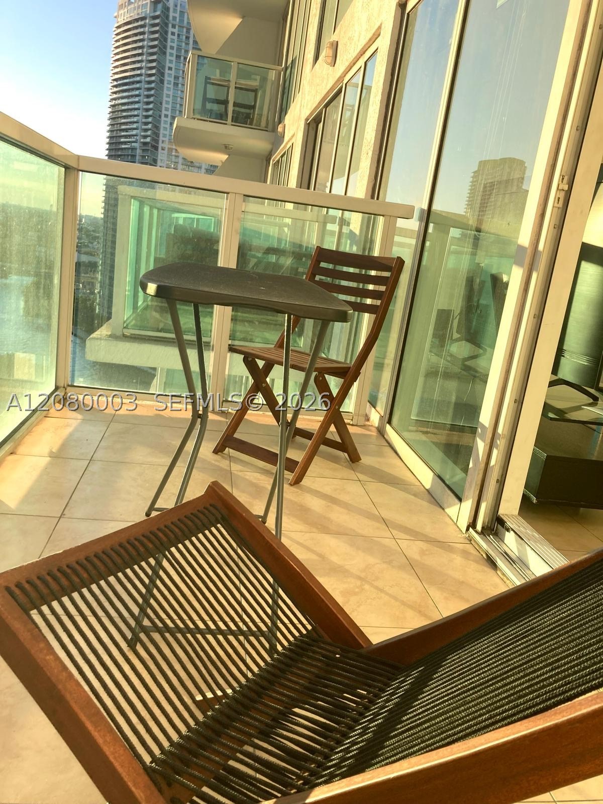 41 SE 5th St #1204, Miami FL 33131