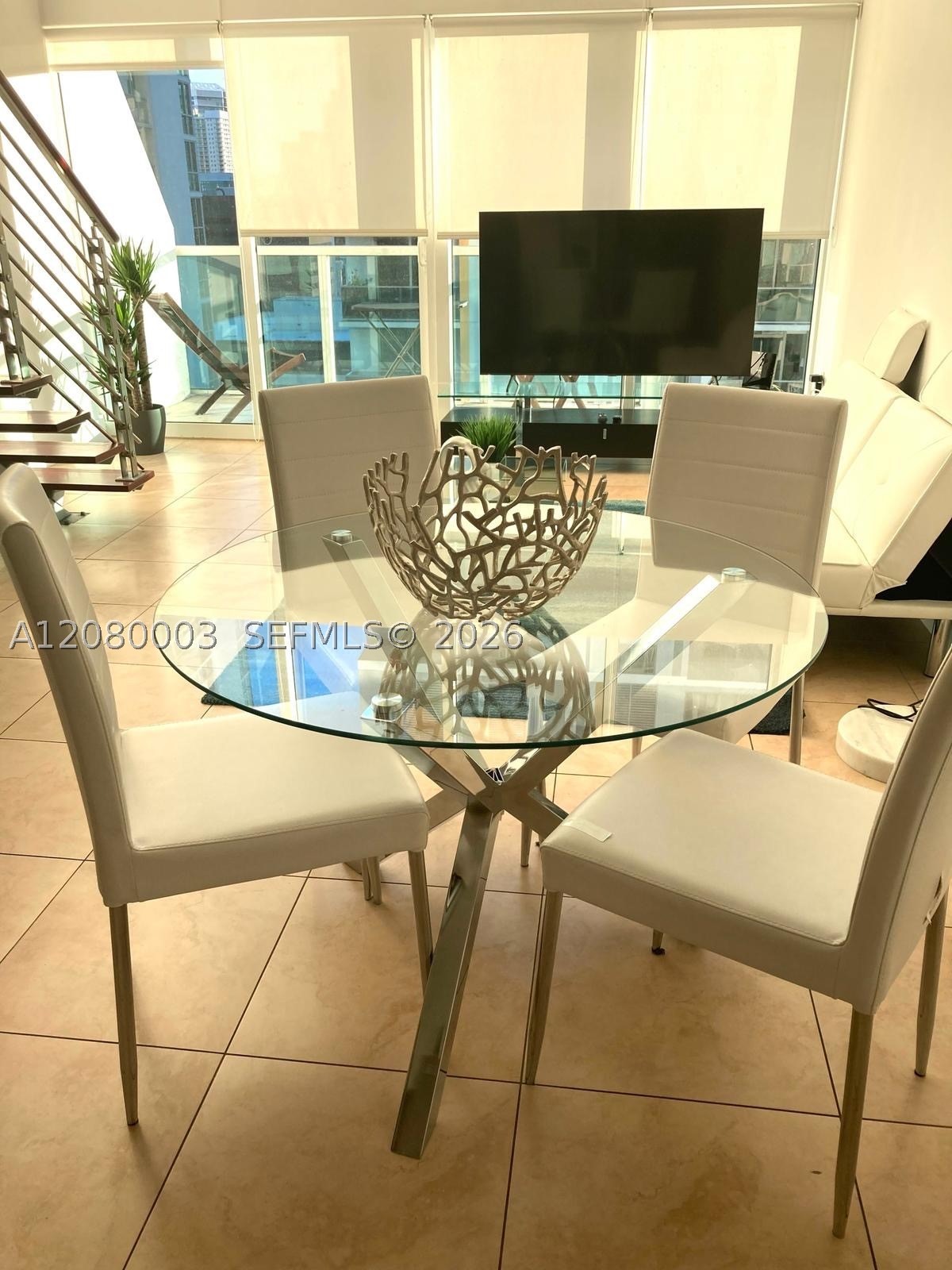 41 SE 5th St #1204, Miami FL 33131