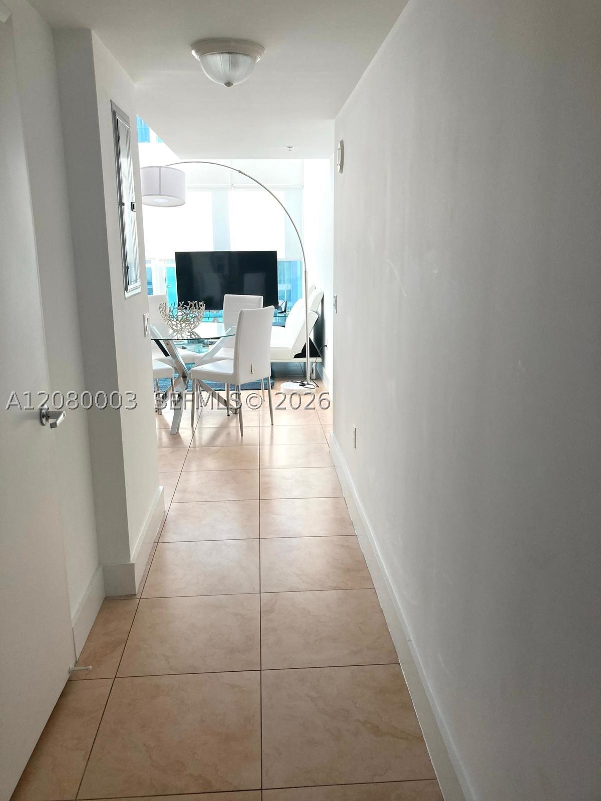 41 SE 5th St #1204, Miami FL 33131