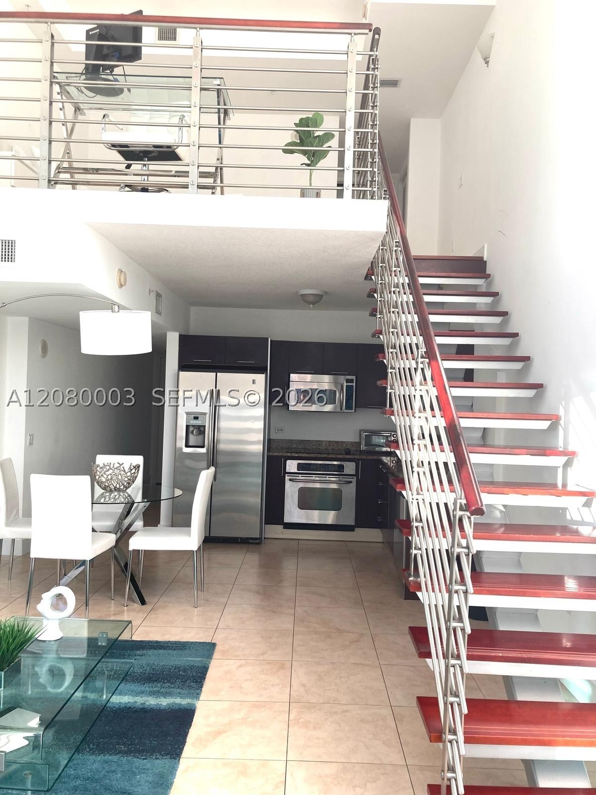 41 SE 5th St #1204, Miami FL 33131