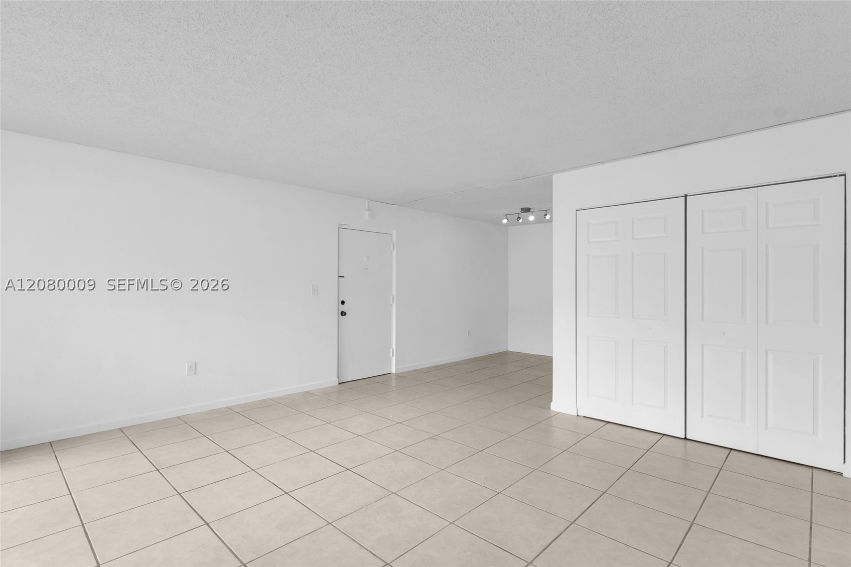7100 Fairway Dr #K11, Miami Lakes FL 33014