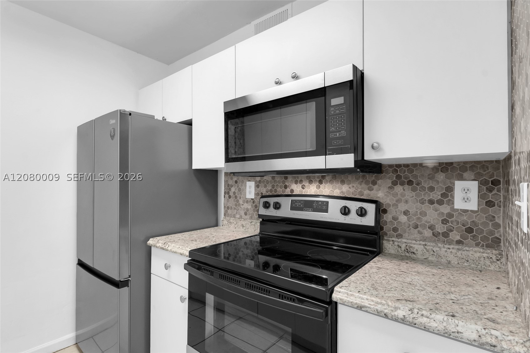 7100 Fairway Dr #K11, Miami Lakes FL 33014