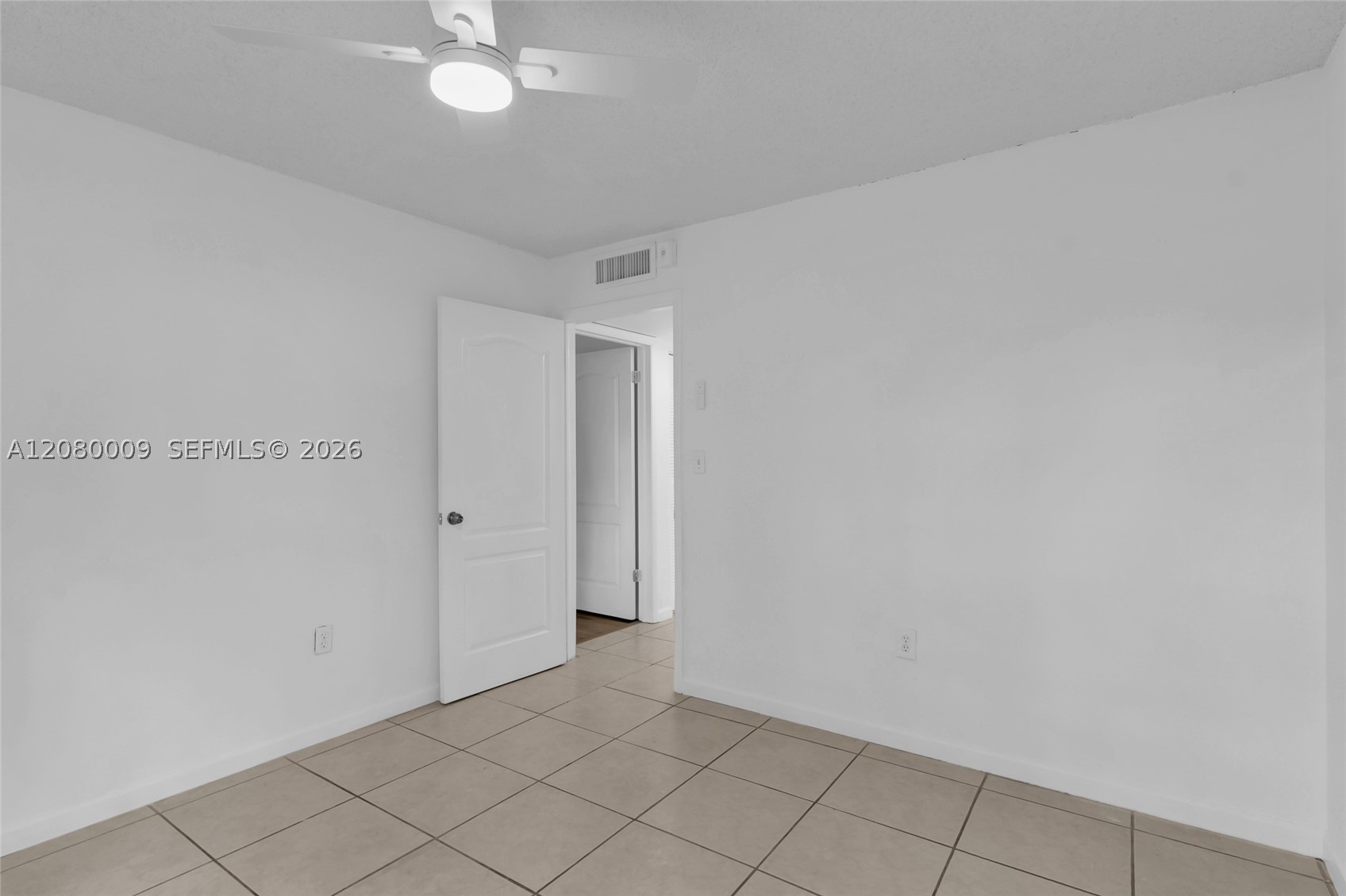 7100 Fairway Dr #K11, Miami Lakes FL 33014