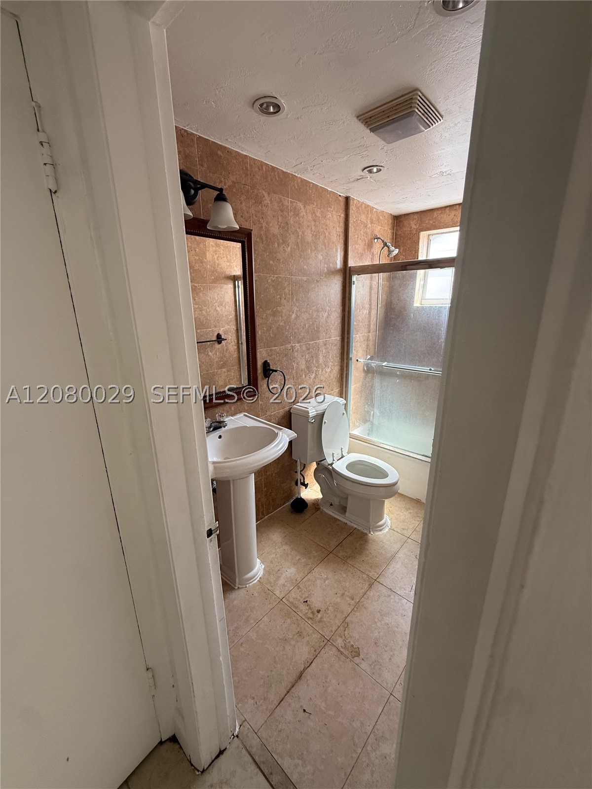824 82nd St #1, Miami Beach FL 33141