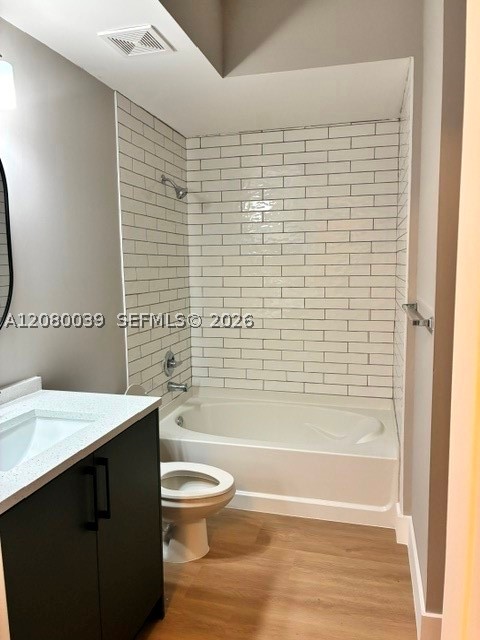 6001 SW 70th St #322, South Miami FL 33143